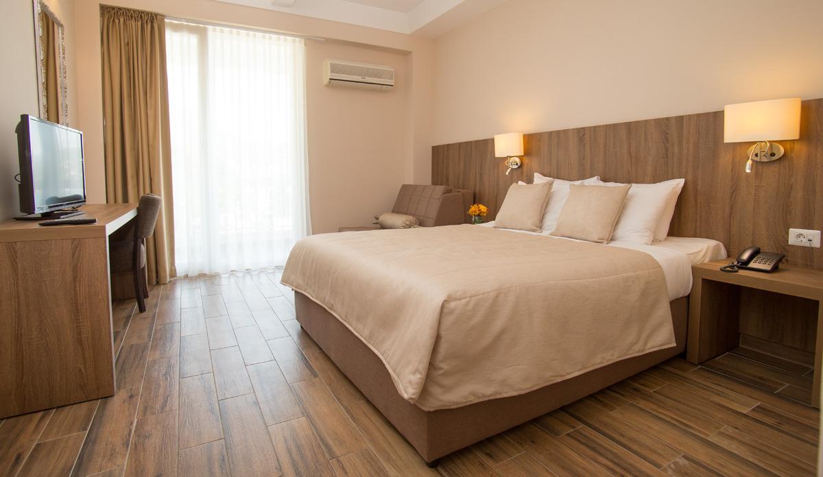 Sato Conference And Spa Hotel Sutomore Bagian luar foto