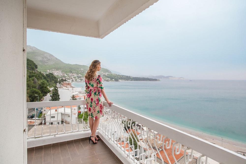 Sato Conference And Spa Hotel Sutomore Bagian luar foto
